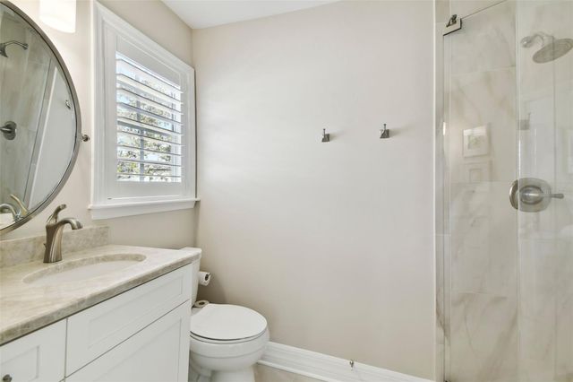 5004 W LEONA STREET, Tampa, FL 33629