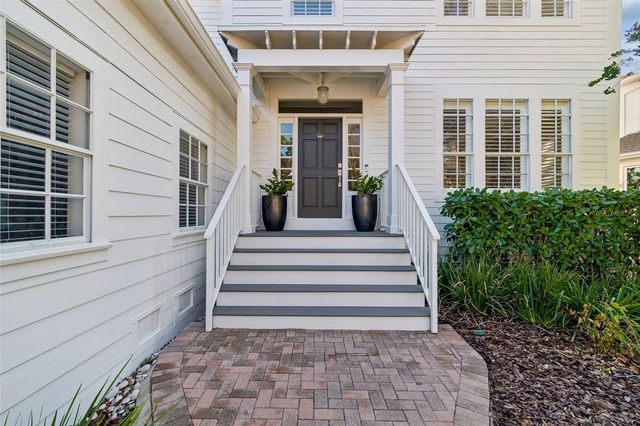 5004 W LEONA STREET, Tampa, FL 33629