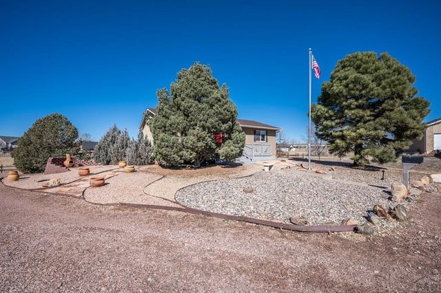 650 S Granby Lane, Pueblo West, CO 81007