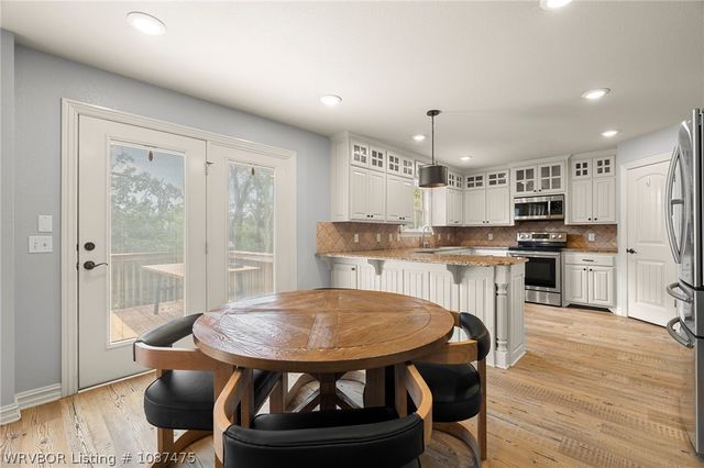 1204 Breckenridge Drive, Van Buren, AR 72956