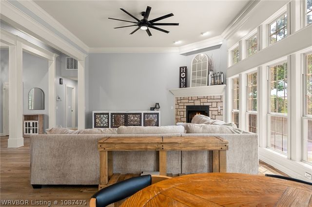 1204 Breckenridge Drive, Van Buren, AR 72956