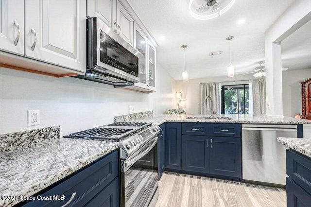 330 Lofts Drive, Melbourne, FL 32940