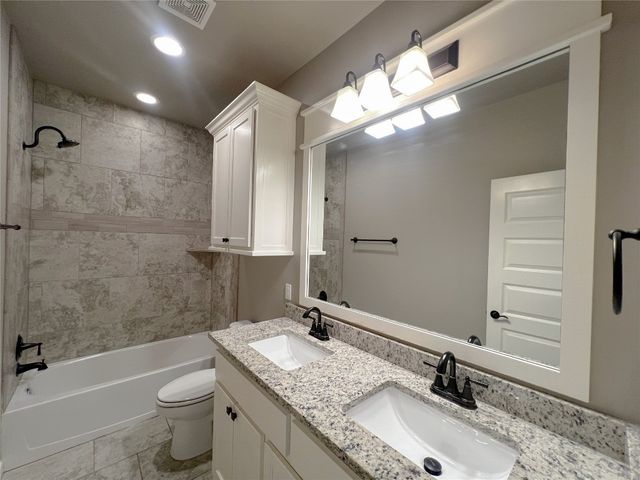 4309 NW 152nd Place, Edmond, OK 73013