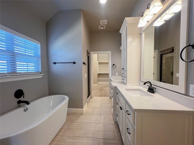 4309 NW 152nd Place, Edmond, OK 73013