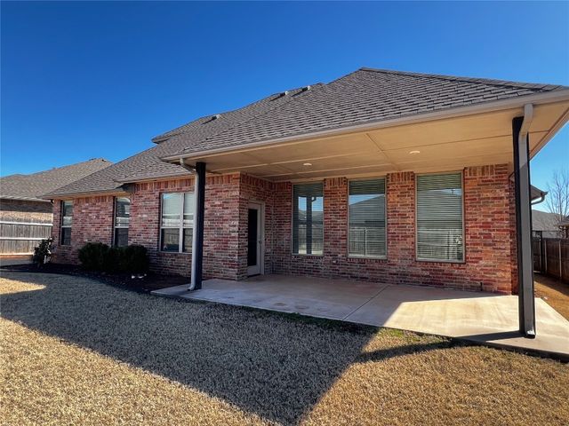 4309 NW 152nd Place, Edmond, OK 73013