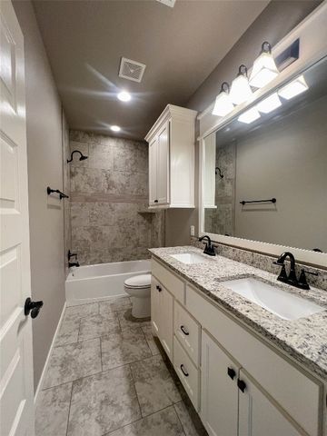 4309 NW 152nd Place, Edmond, OK 73013