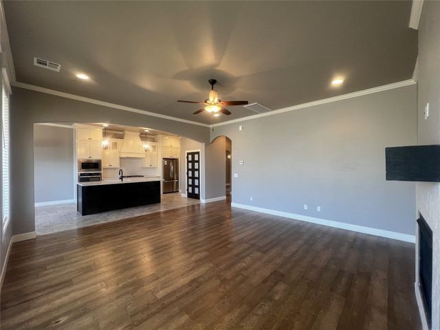 4309 NW 152nd Place, Edmond, OK 73013