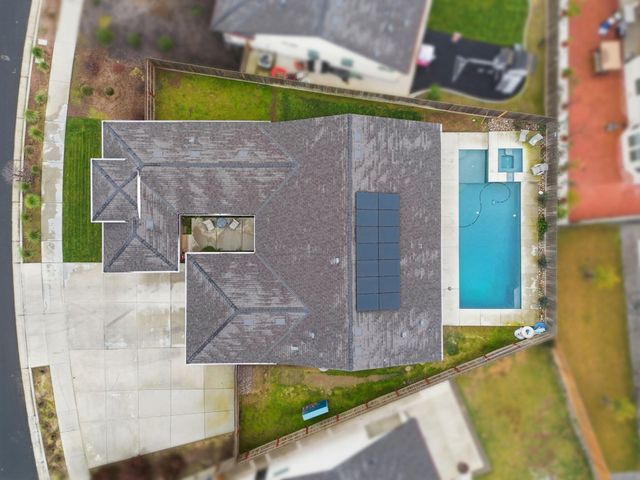 1881 W Date Avenue, Porterville, CA 93257