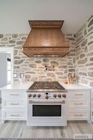 1713 Sage Hen Court, Ammon, ID 83406