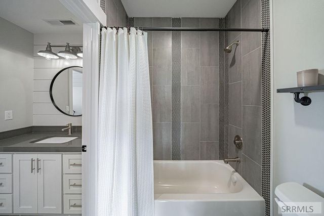 1713 Sage Hen Court, Ammon, ID 83406