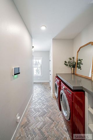 1713 Sage Hen Court, Ammon, ID 83406