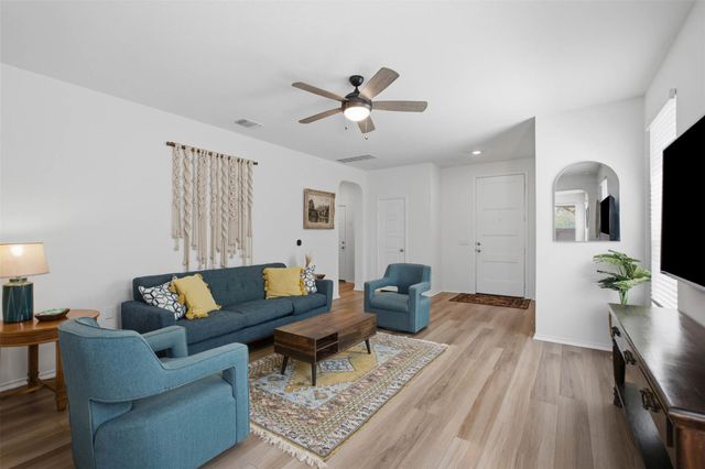 4605 Colmar DR, Manor, TX 78653