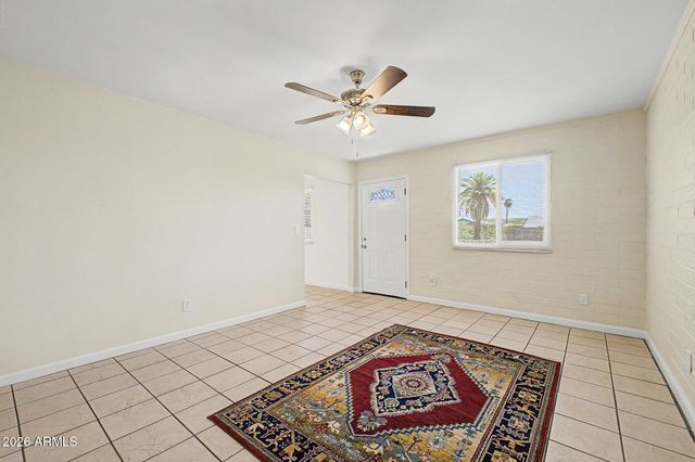 2212 W MADISON Street, Phoenix, AZ 85009