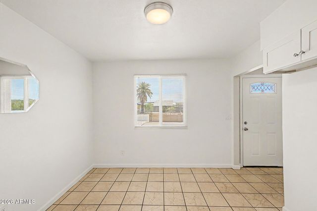 2212 W MADISON Street, Phoenix, AZ 85009
