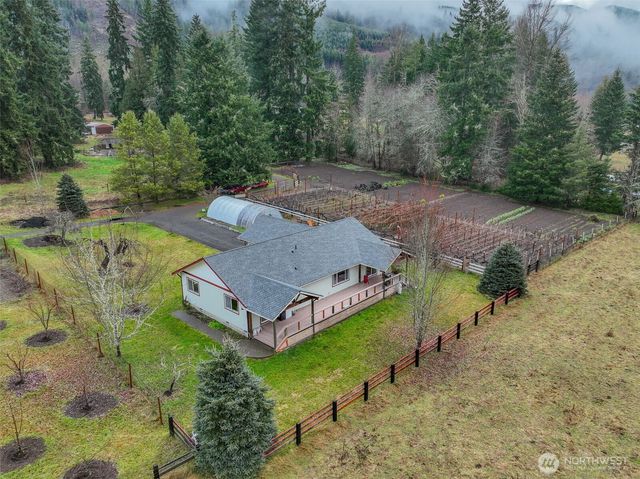 244 Martin Road, Glenoma, WA 98336