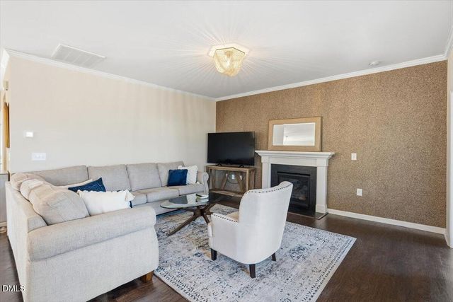 1208 Farm Leaf Drive, Durham, NC 27703