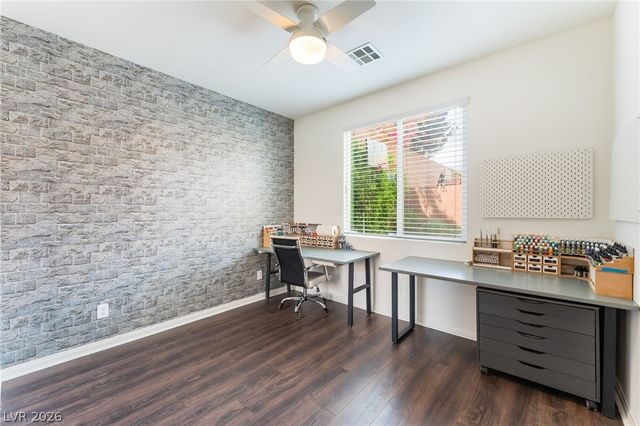 9808 Sandy Turtle Avenue, Las Vegas, NV 89149