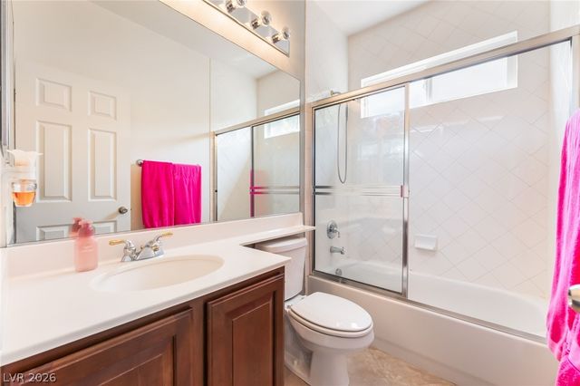 9808 Sandy Turtle Avenue, Las Vegas, NV 89149