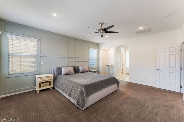 9808 Sandy Turtle Avenue, Las Vegas, NV 89149