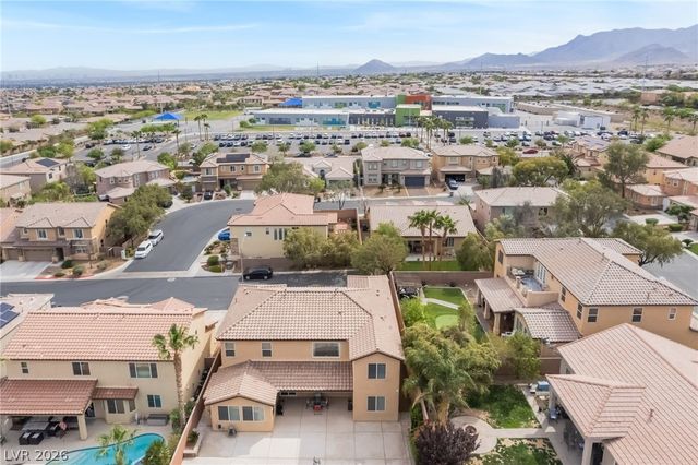 9808 Sandy Turtle Avenue, Las Vegas, NV 89149