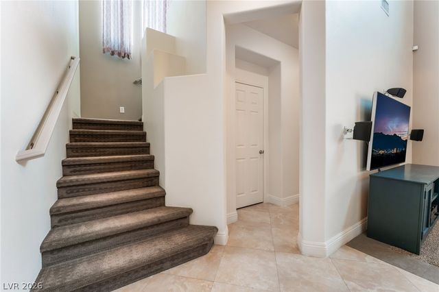 9808 Sandy Turtle Avenue, Las Vegas, NV 89149