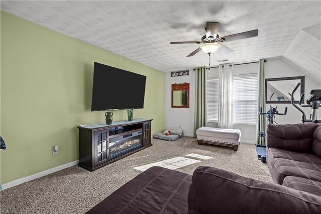 13 Jester Court CT, Portsmouth, VA 23701