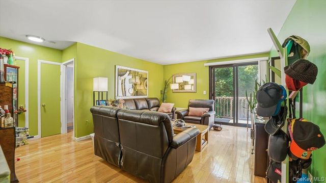 421 N Broadway 28, Yonkers, NY 10701