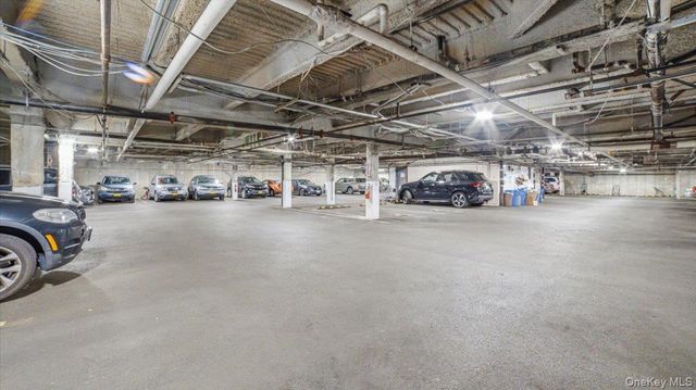 421 N Broadway 28, Yonkers, NY 10701