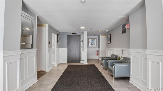 421 N Broadway 28, Yonkers, NY 10701