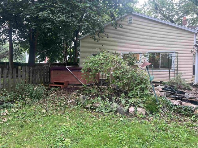 51 Juniper Street, Auburn Hills, MI 48326