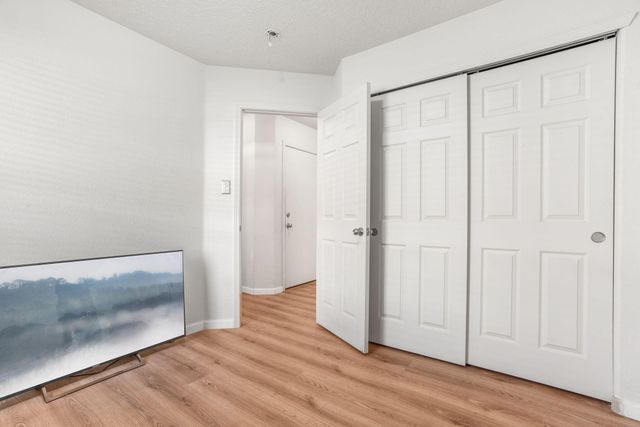 10643 Four Mile Road SW, Albuquerque, NM 87121