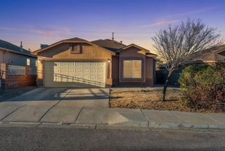 10643 Four Mile Road SW, Albuquerque, NM 87121