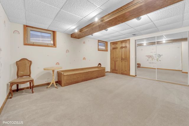 943 W Bailey Road, Naperville, IL 60565