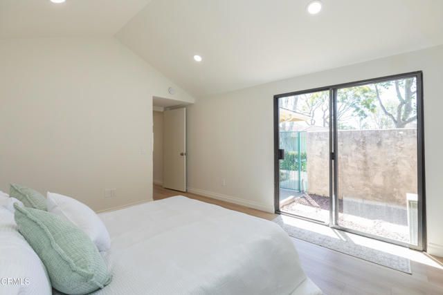 838 Sandberg Lane, Ventura, CA 93003