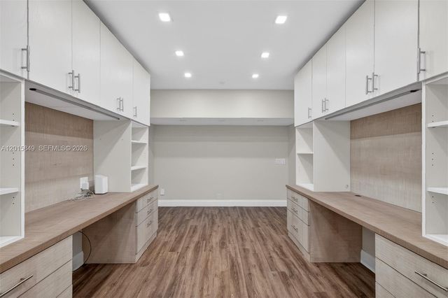 1603 W Harmony Lake Cir ., Davie, FL 33324