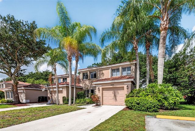 1603 W Harmony Lake Cir ., Davie, FL 33324