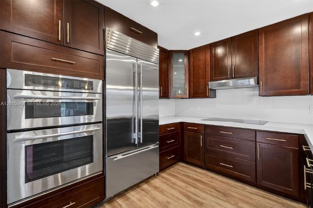 1603 W Harmony Lake Cir ., Davie, FL 33324