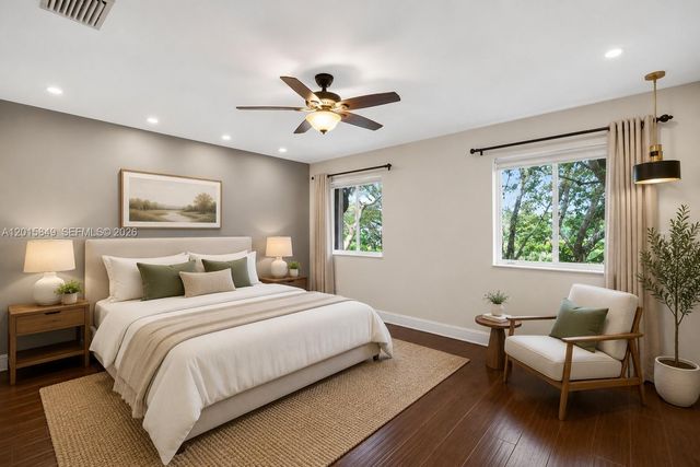 1603 W Harmony Lake Cir ., Davie, FL 33324