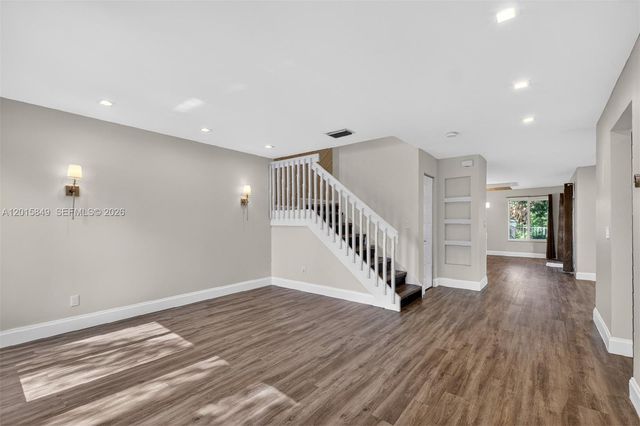 1603 W Harmony Lake Cir ., Davie, FL 33324