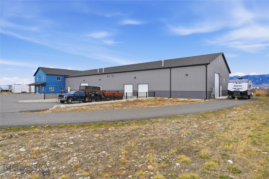 1408 N Jackrabbit Lane, Belgrade, MT 59714 photo 2