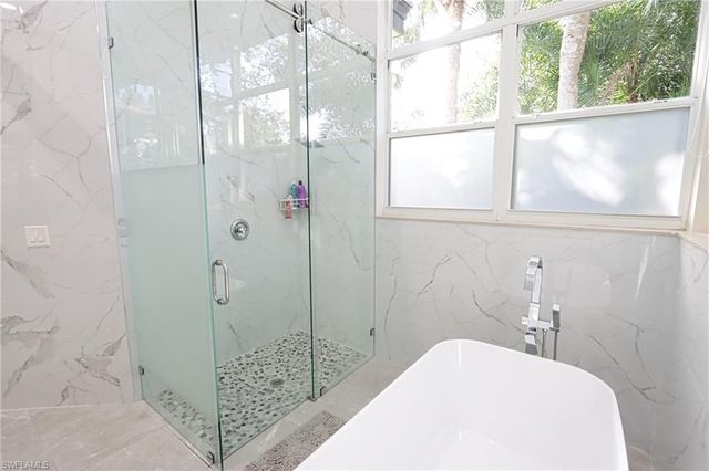 3310 Riverpark CT, Bonita Springs, FL 34134