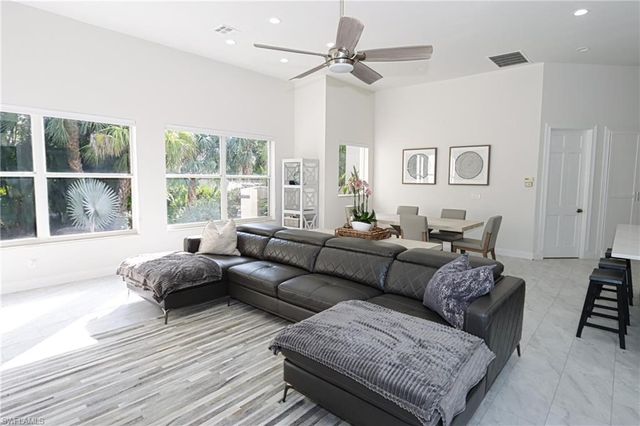 3310 Riverpark CT, Bonita Springs, FL 34134