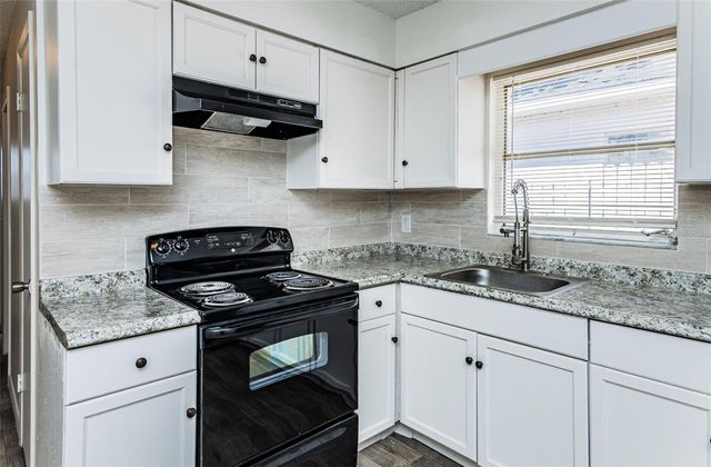 3025 54TH STREET S 4, Gulfport, FL 33707