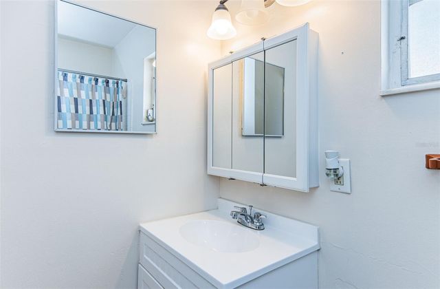 3025 54TH STREET S 4, Gulfport, FL 33707