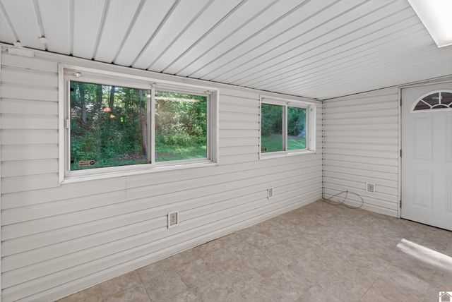 3496 Murray Hwy, Hardin, KY 42048