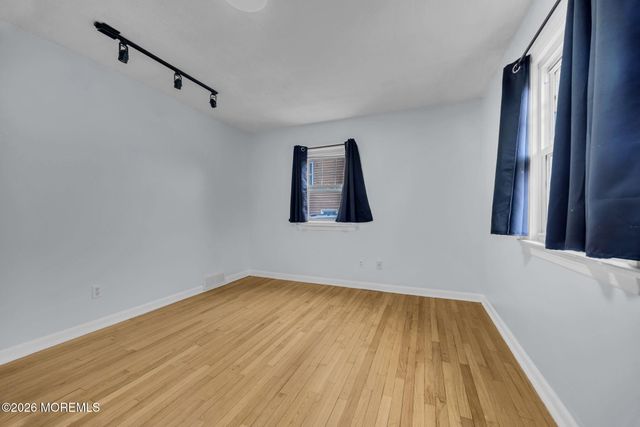 108 Susan Drive, Ewing, NJ 08638