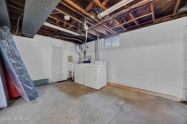 108 Susan Drive, Ewing, NJ 08638