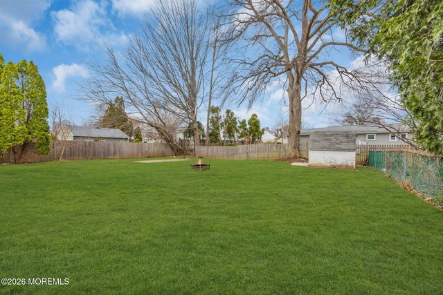 108 Susan Drive, Ewing, NJ 08638