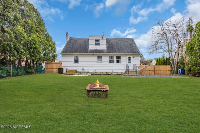 108 Susan Drive, Ewing, NJ 08638