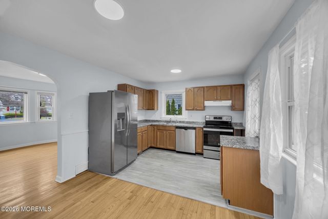 108 Susan Drive, Ewing, NJ 08638